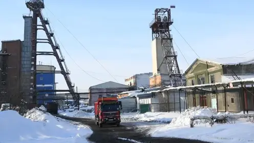 Ростехнадзор приостановил добычу угля на двух шахтах в Кузбассе