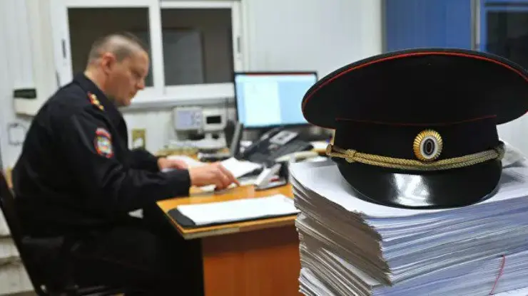В Красноярске двое друзей ограбили пенсионерку на 370 тыс рублей